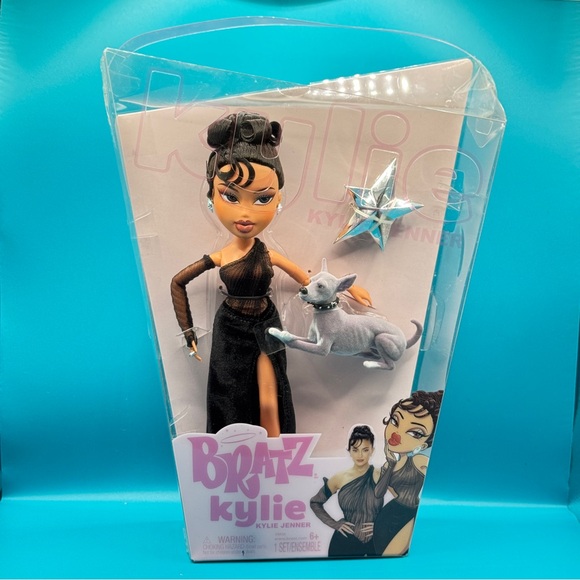 Bratz Kylie Jenner Doll Collectible MGAE 2022 Sealed Box Rare Fashion Figure - Picture 1 of 10